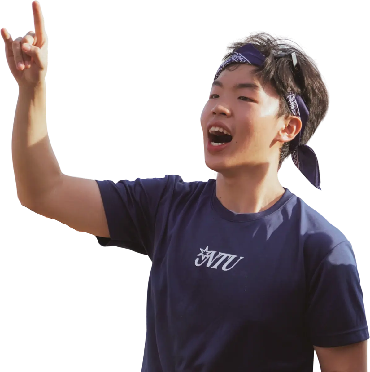Justin Yu in an NTU T-shirt and purple bandana, raising his hand.